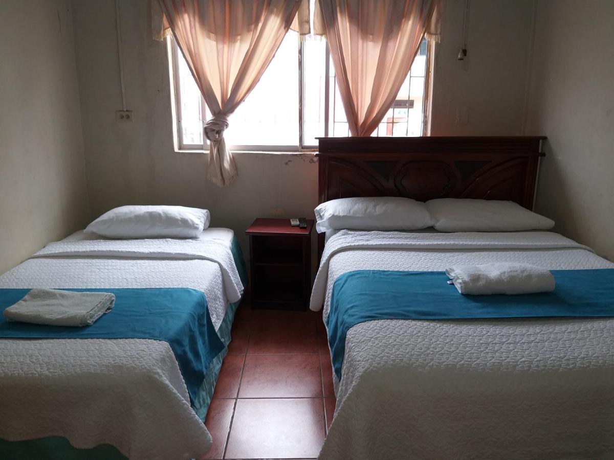 Hostal Miconia Пуерто Айора Екстериор снимка