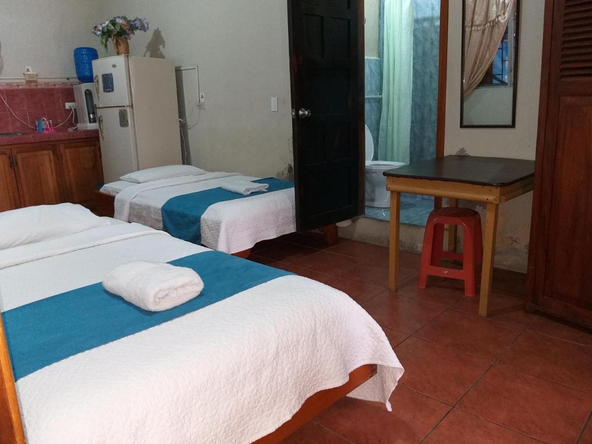 Hostal Miconia Пуерто Айора Екстериор снимка