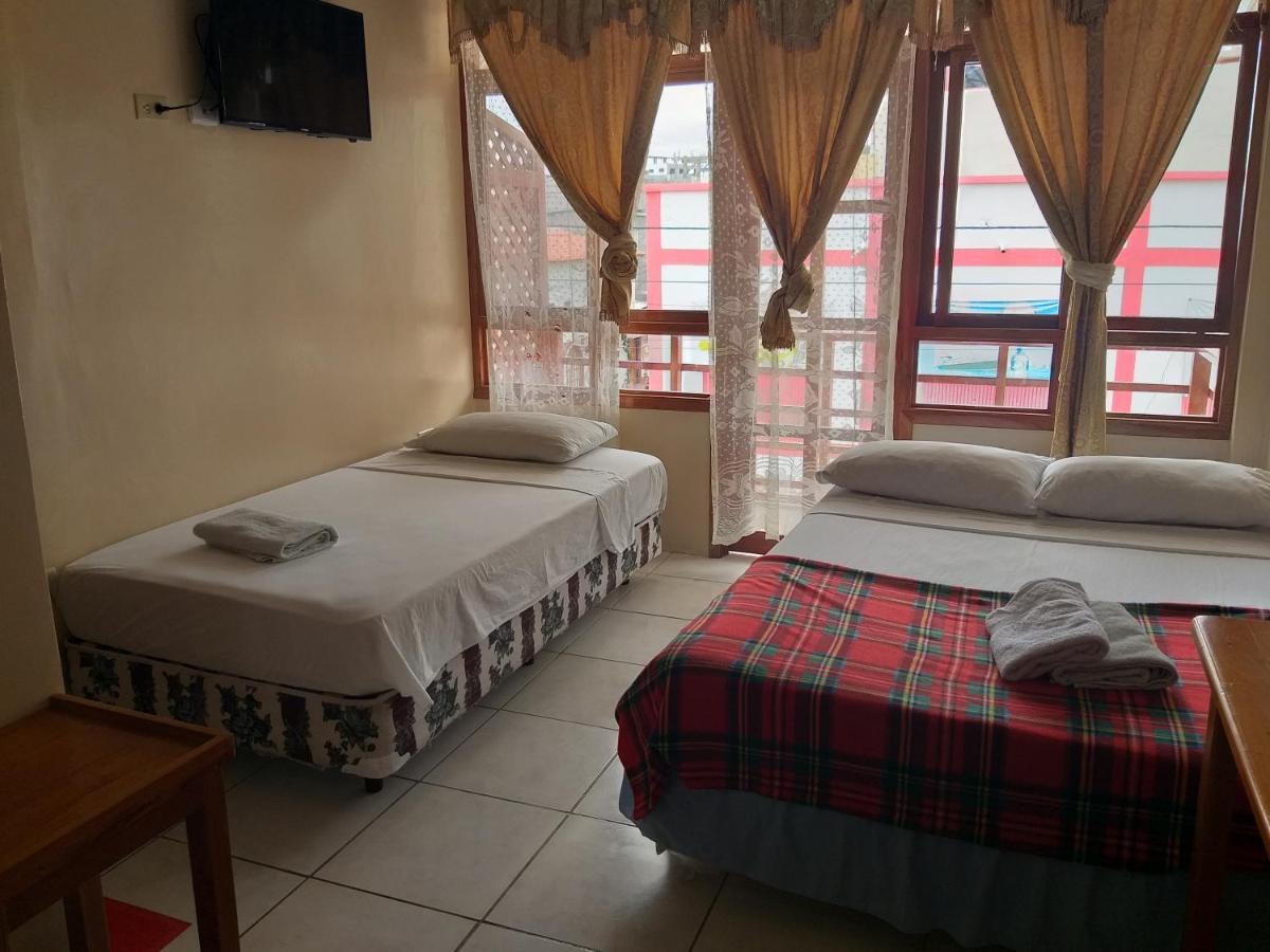 Hostal Miconia Пуерто Айора Екстериор снимка
