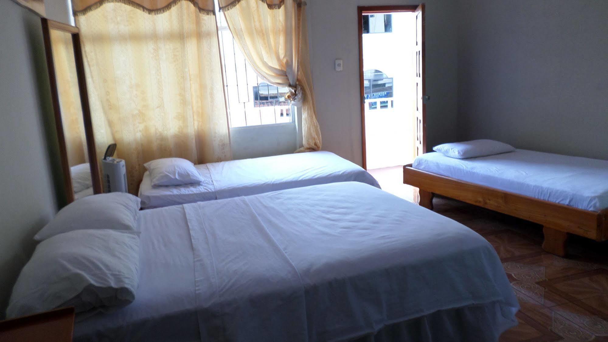 Hostal Miconia Пуерто Айора Екстериор снимка