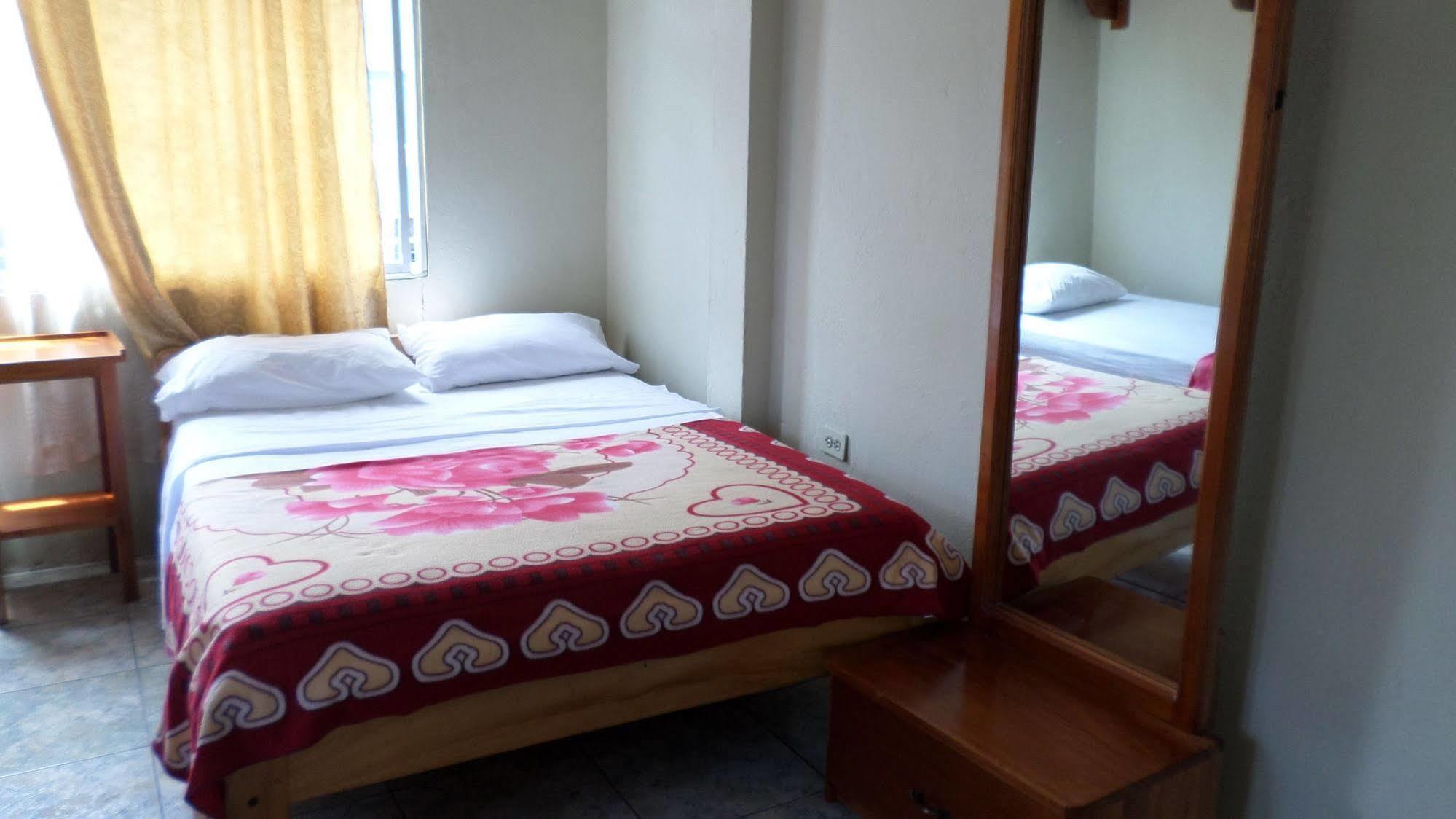 Hostal Miconia Пуерто Айора Екстериор снимка