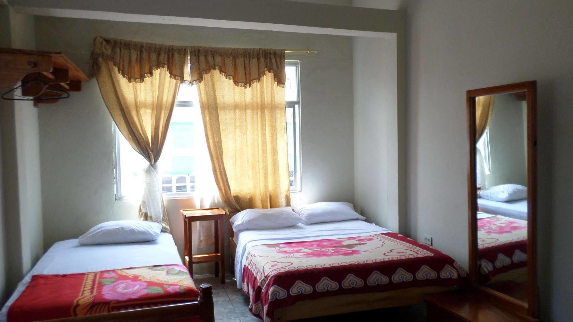 Hostal Miconia Пуерто Айора Екстериор снимка